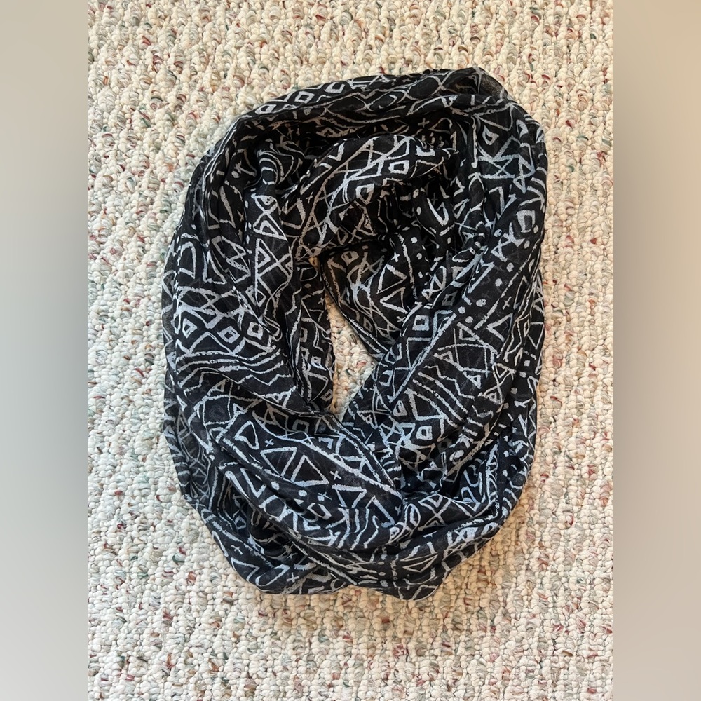 Empyre infinity scarf